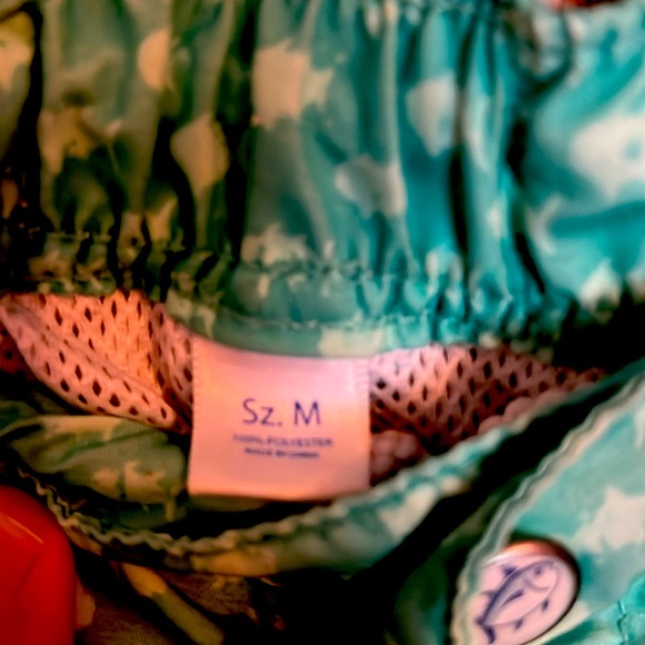 Southern Tide Men’s Light Green Medium Swimsuit - Picture 2 of 7